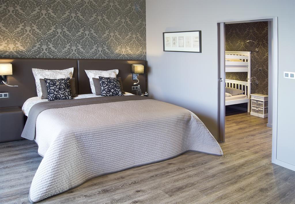 Charmehotel Kruishof Ostende Chambre photo