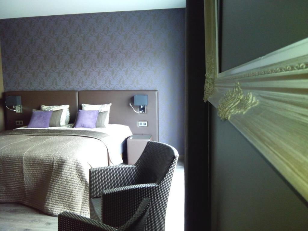 Charmehotel Kruishof Ostende Chambre photo